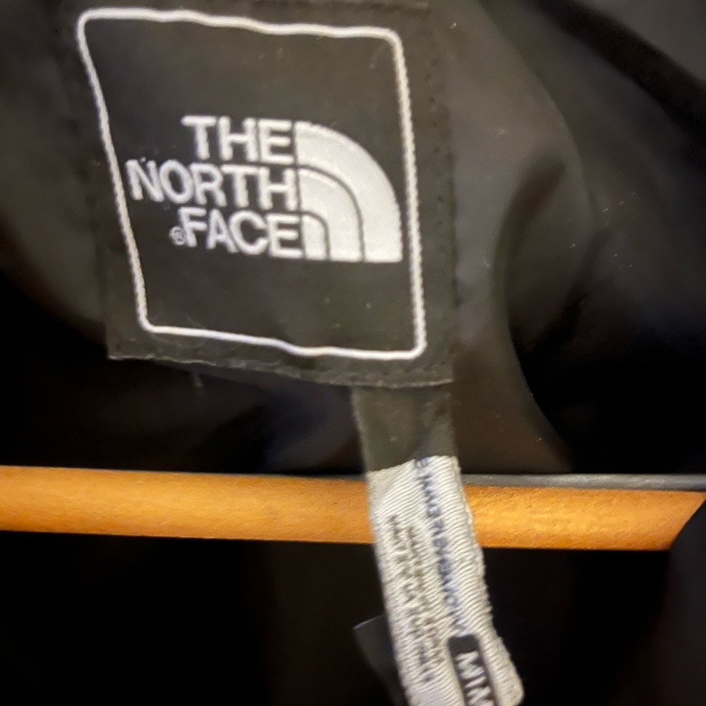 North Face 550 Ladies Puff winter Jacket - Picture 5 of 5